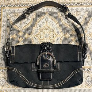 Coach handbag in black gently used.